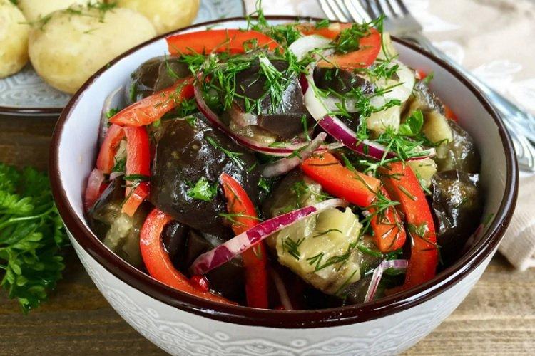 Баклажаны с луком по-корейски