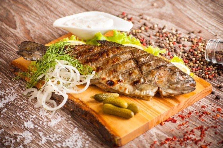 12 рецептов форели на мангале для любителей вкусно покушать