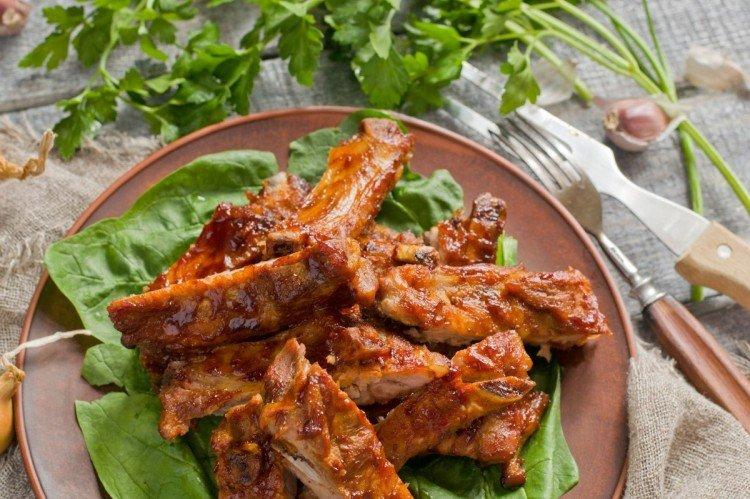 Свиные ребрышки в горчичном маринаде