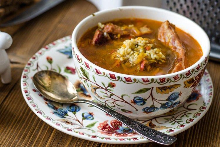 Шурпа с булгуром и бараниной