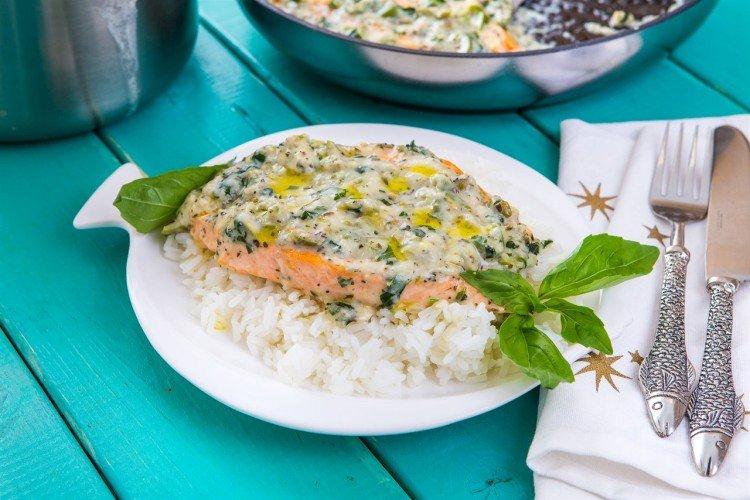 Запеченная рыба с рисом