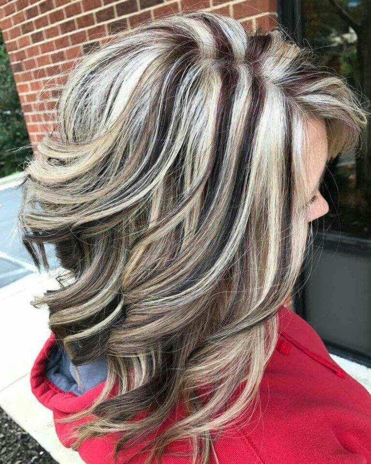 Мелирование на темные волосы - фото