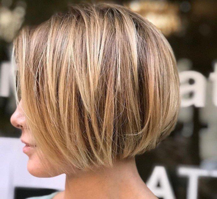 Мелирование на короткие волосы 2021 - фото