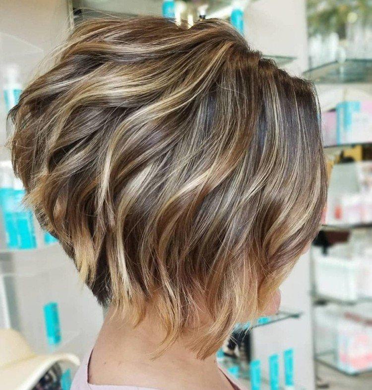 Мелирование на короткие волосы 2021 - фото
