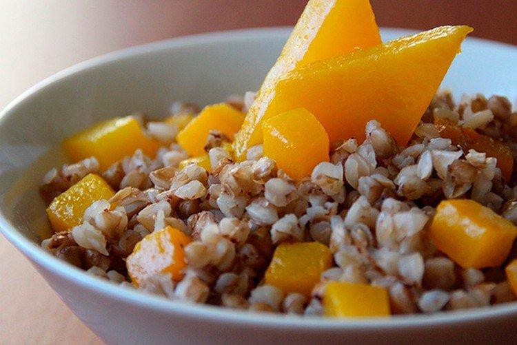 Гречневая каша с тыквой