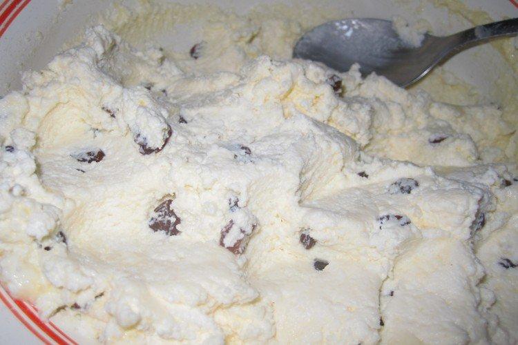 Начинка с творогом и изюмом