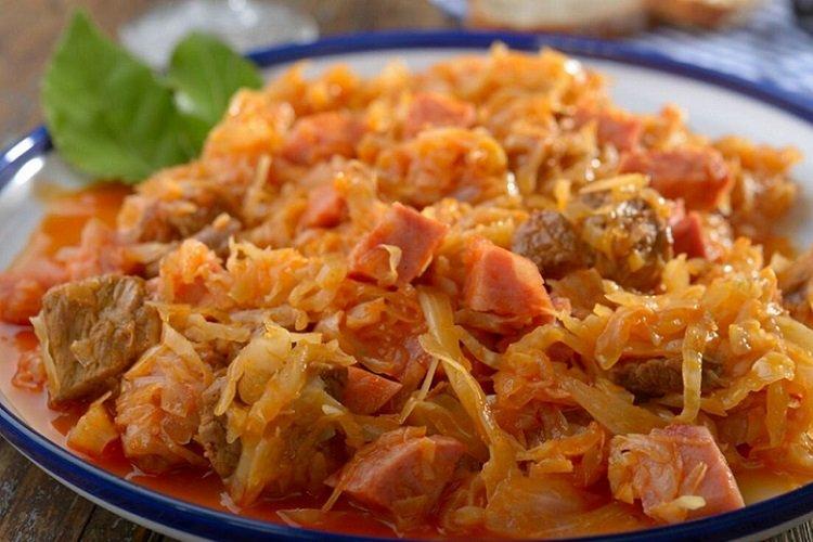 Тушеная капуста с мясом