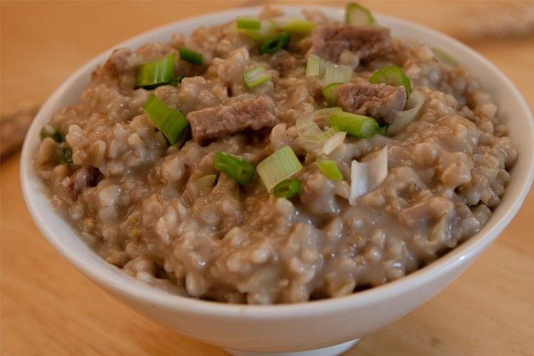 Овсяная каша с мясом