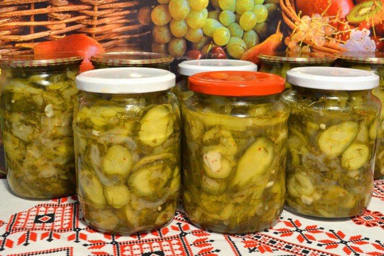 Салат с огурцами и зеленью на зиму