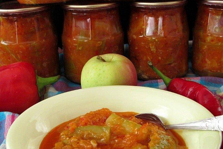 Салат из кабачков и яблок