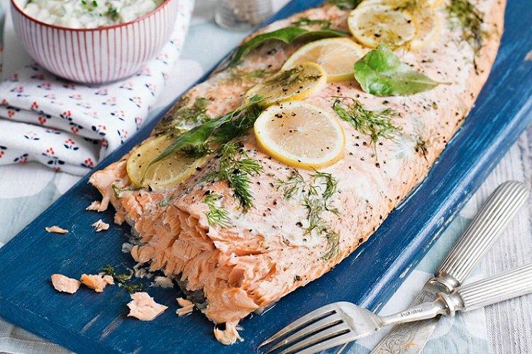 Красная рыба, запеченная с фенхелем и лимоном