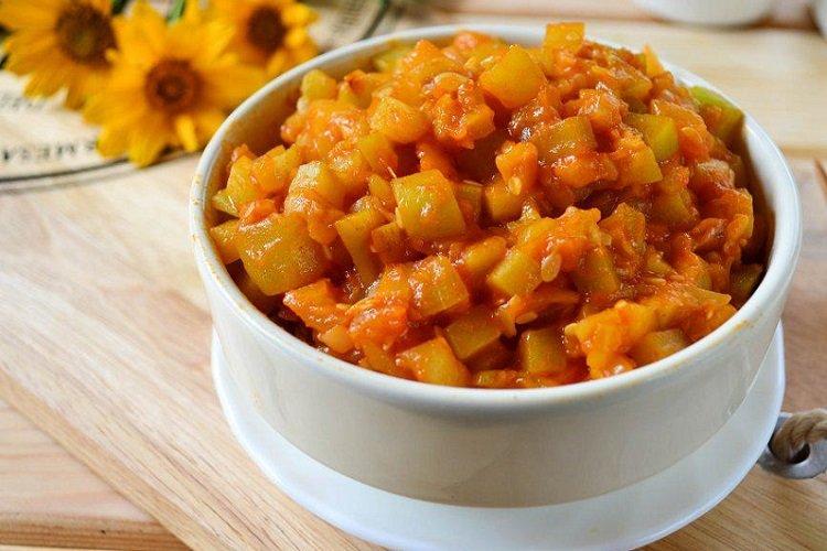 Кабачковая икра кусочками