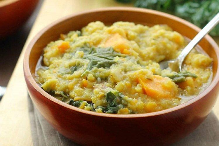 Гороховая каша со шпинатом