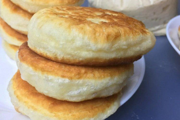 Пышные лепешки на кефире
