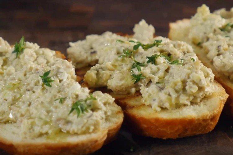 Бутербродная закуска из баклажанов