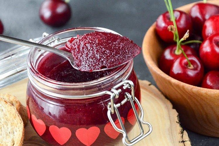 Перетертая вишня с желатином