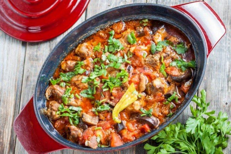 Соте с баклажанами и говядиной