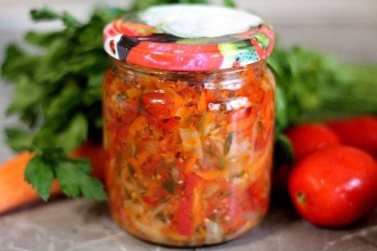 Салат из сладкого перца с сельдереем