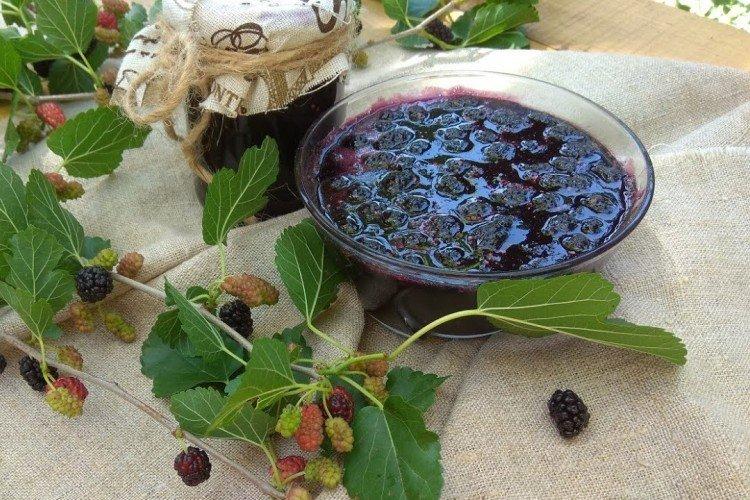 Варенье с шелковицей и черникой