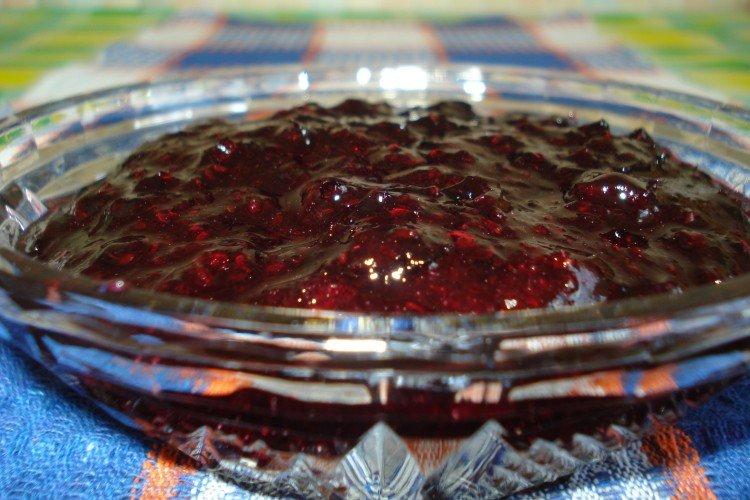 Варенье из черной смородины с бананом