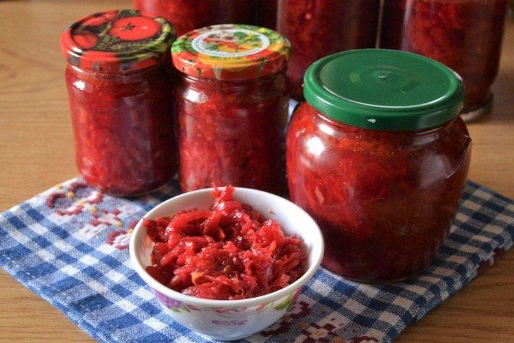 Салат с помидорами и свеклой на зиму