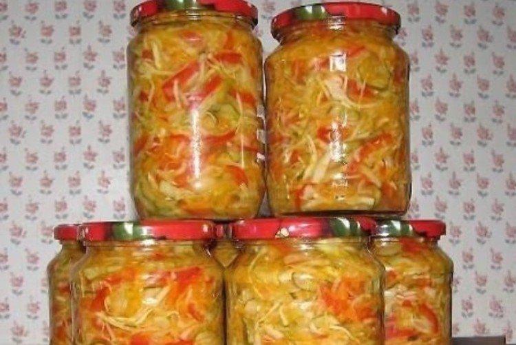 Салат с капустой и кабачками на зиму