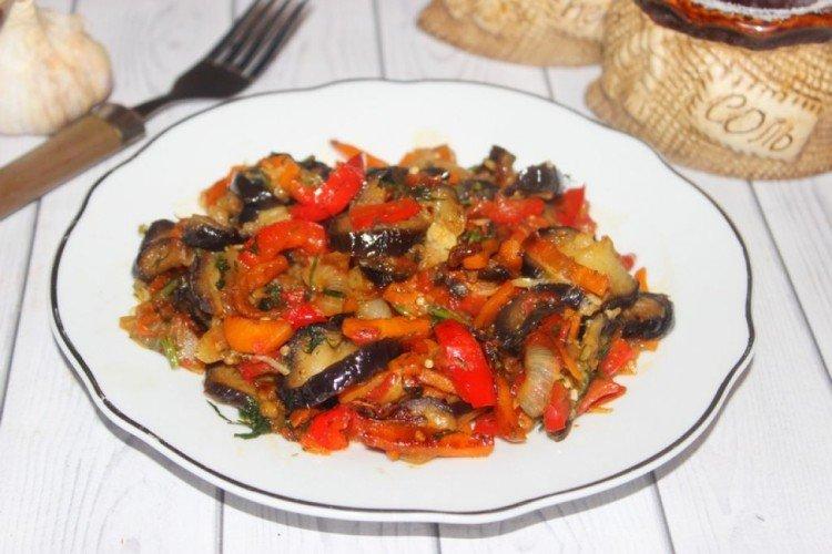 Соте из овощей с красным вином