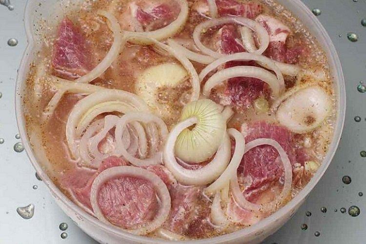 Быстродействующий маринад на минеральной воде