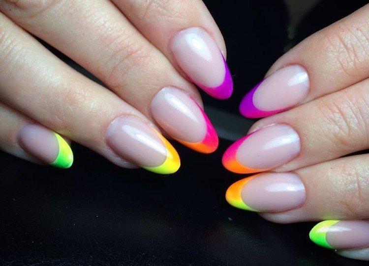 Разноцветный френч 2021