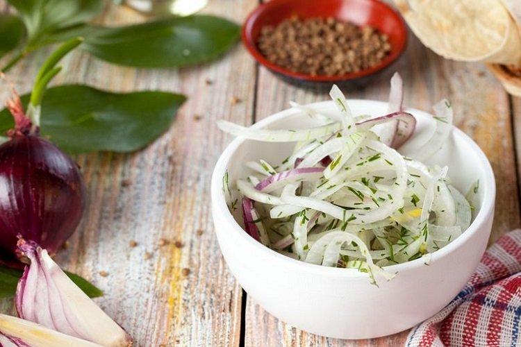 Лук для шашлыка, маринованный по-корейски