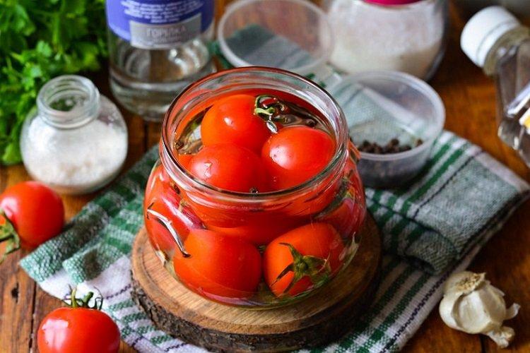 Сладкие маринованные помидоры