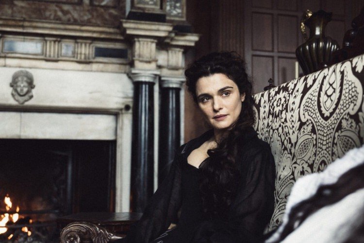 Фаворитка (2018)