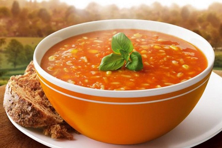 Томатный суп с рисом