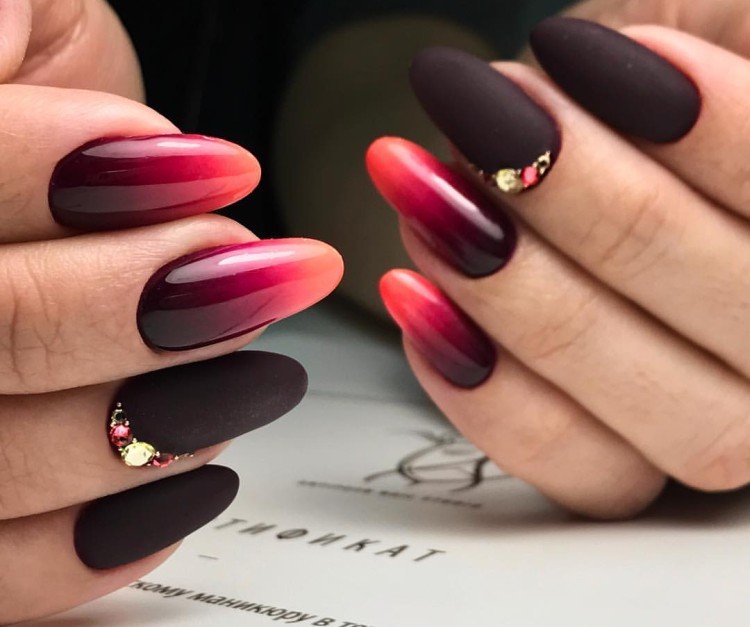 Градиентный маникюр