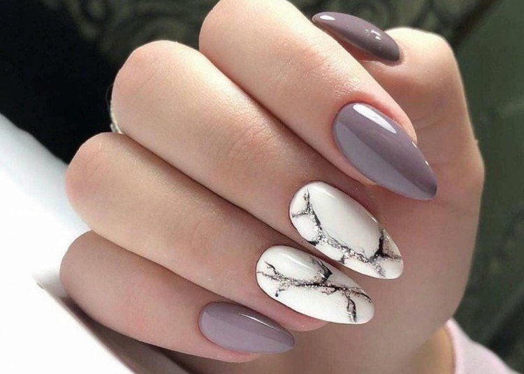 Мраморный маникюр