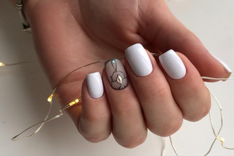 Акцентные ногти