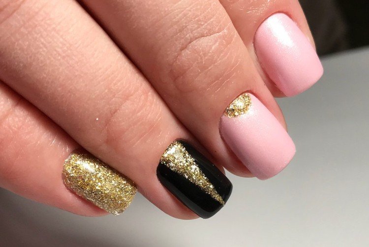 Золотые блестки