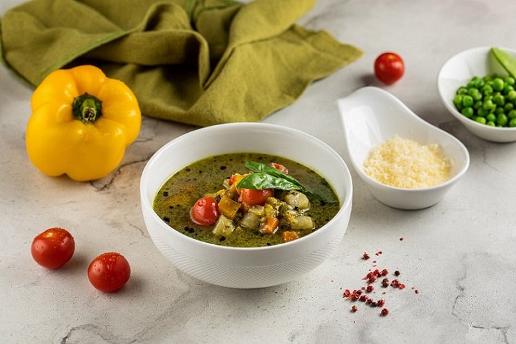 Минестроне с баклажанами