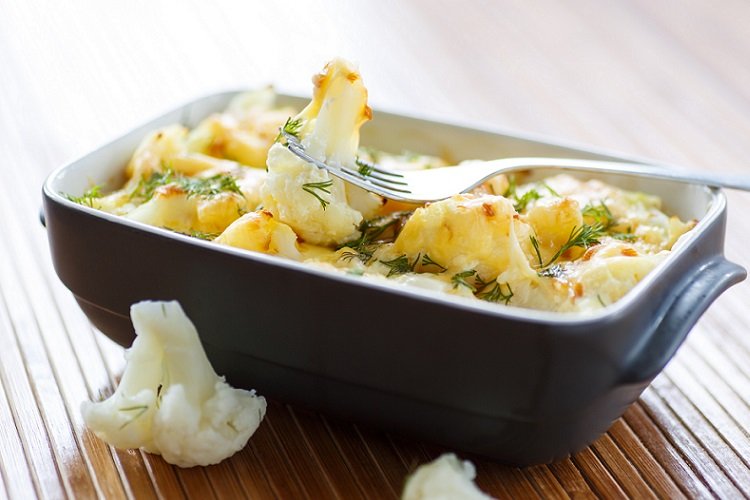 Запеканка из цветной капусты с ветчиной