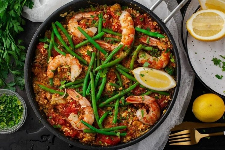 Паэлья со стручковой фасолью