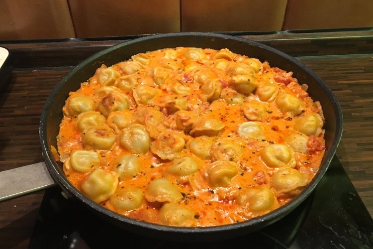 Простой рецепт жареных пельменей