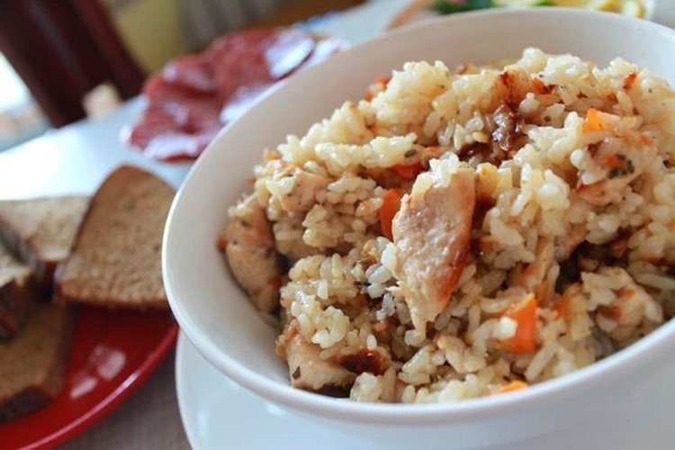 Ароматный плов с копченостями