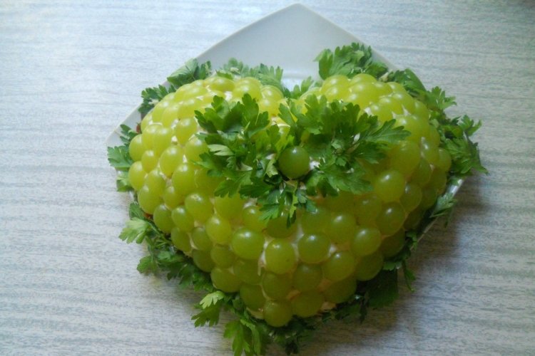 Слоеный салат «Тиффани»