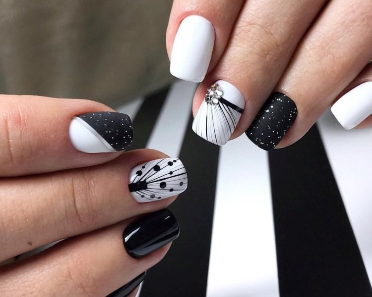 Черно-белая классика