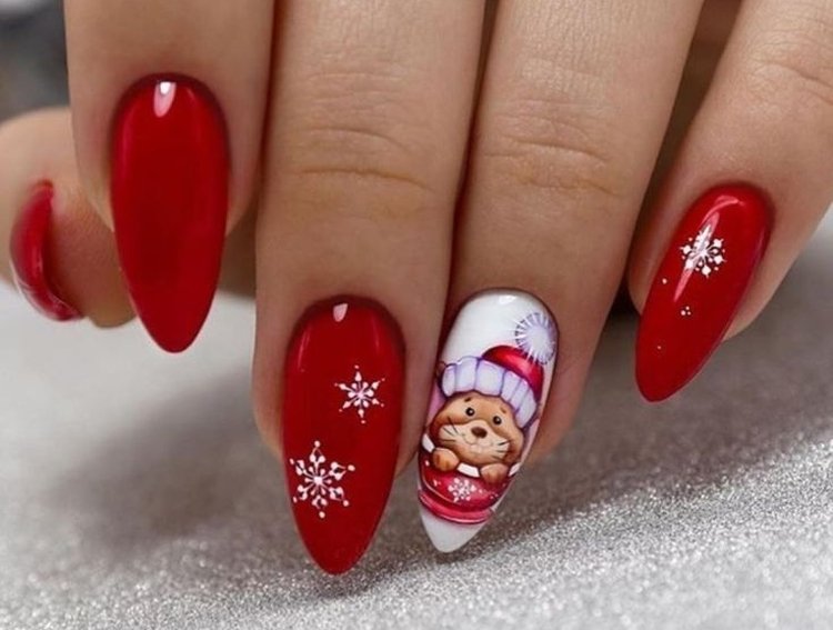 Красно-белый маникюр