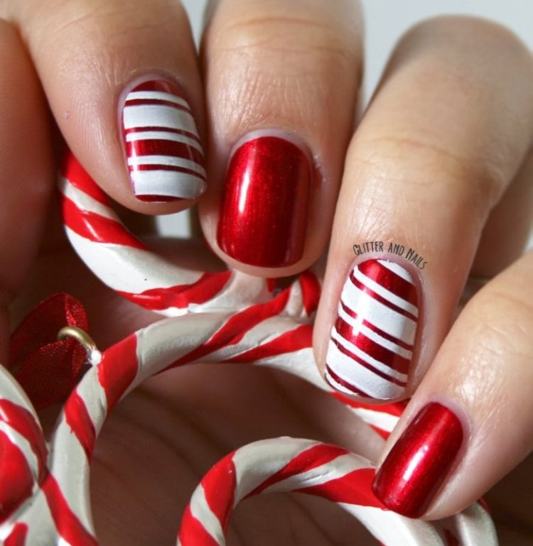 Карамельный маникюр на Новый год 2022