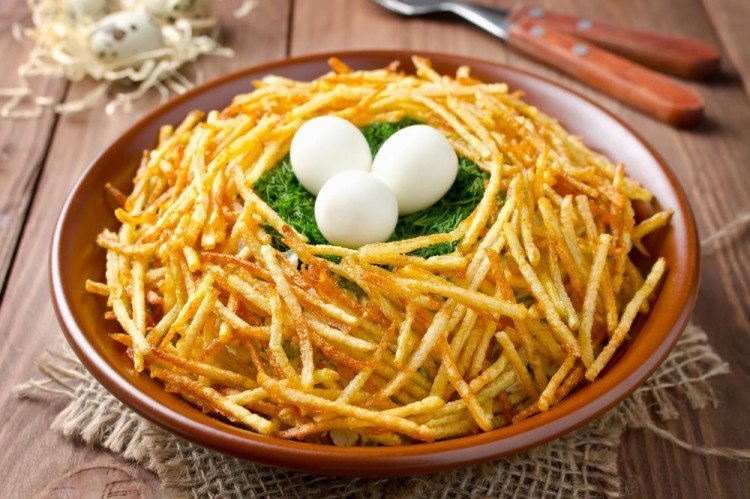 20 простых рецептов салата «Гнездо глухаря»