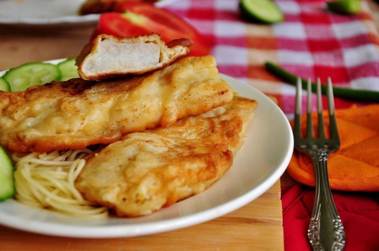 Минтай в сметанном кляре