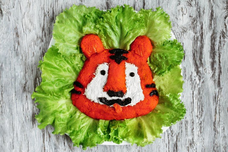 Салат « Новогодний тигр 2022»