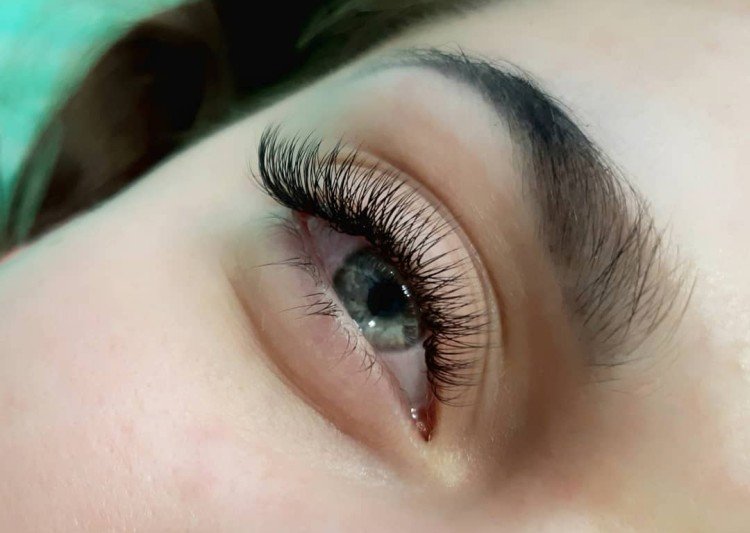 Натуральный открытый взгляд